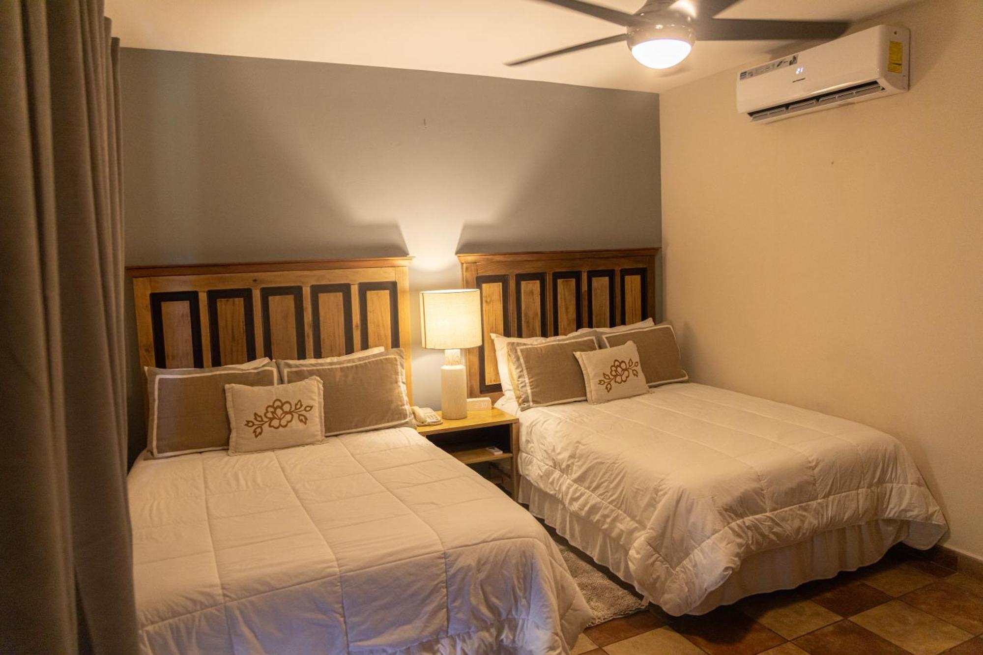 Hotel Cubita Boutique Resort & Spa 치트레 외부 사진